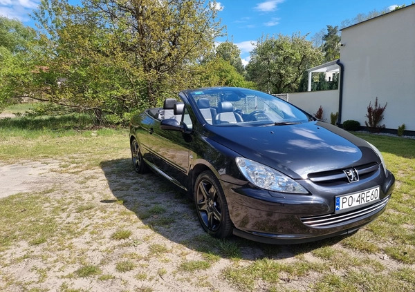 Peugeot 307 CC cena 14800 przebieg: 200000, rok produkcji 2004 z Poznań małe 121